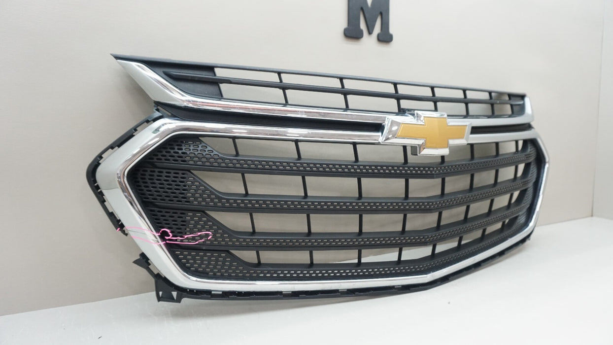 2018-2020 CHEVROLET TRAVERSE FRONT UPPER RADIATOR GRILLE GRILL OEM 23376131