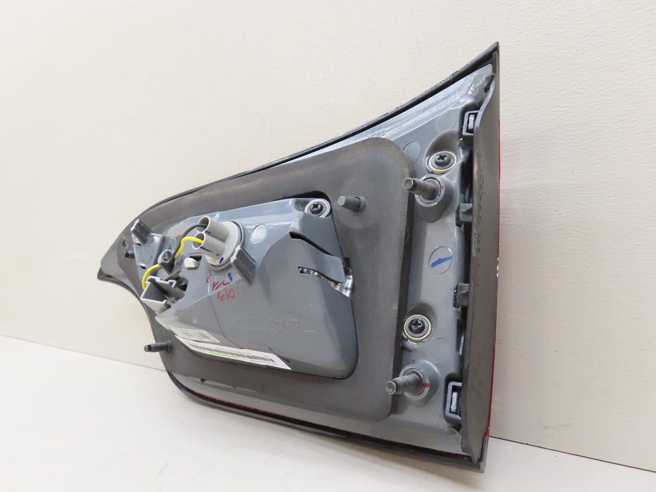 2014-2018 JEEP CHEROKEE REAR LEFT DRIVER INNER TAIL LIGHT OEM