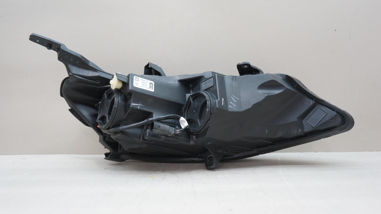 2019-2024 CHEVROLET MALIBU FRONT LEFT DRIVER SIDE HALOGEN HEADLIGHT OEM 84680167