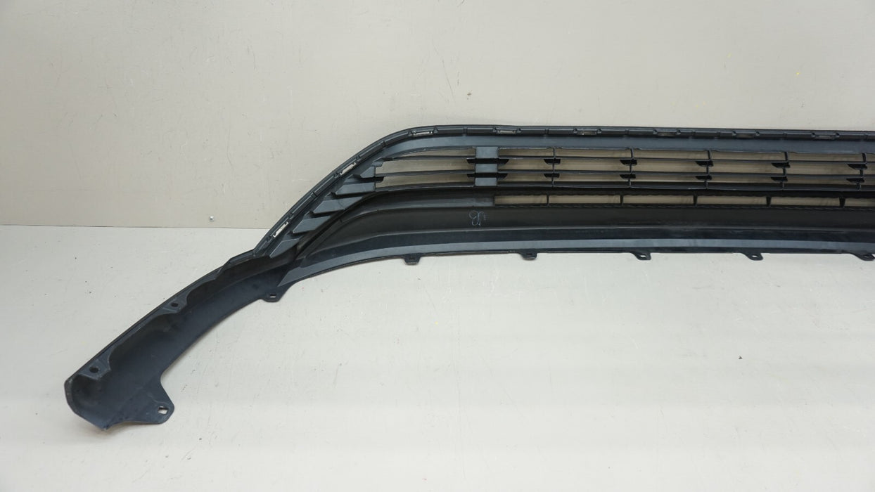 2020-2021 TOYOTA HIGHLANDER HYBRID FRONT LOWER BUMPER COVER VALANCE OEM
