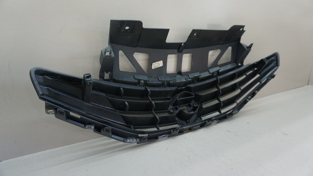 2014-2016 NISSAN VERSA NOTE FRONT BUMPER CENTER GRILL GRILLE OEM 62310 3VY0A
