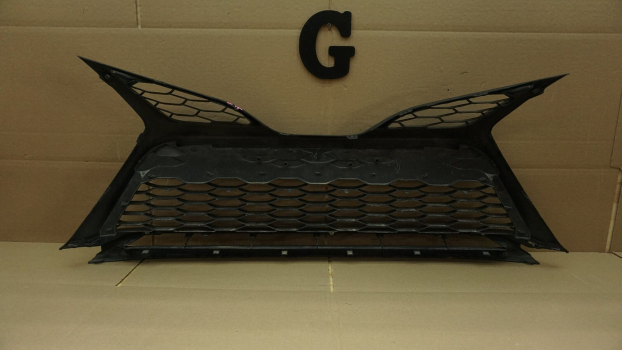 2021-2022 TOYOTA CAMRY SE XSE UPPER LOWER GRILL GRILLE BUMPER OEM 53113-06150