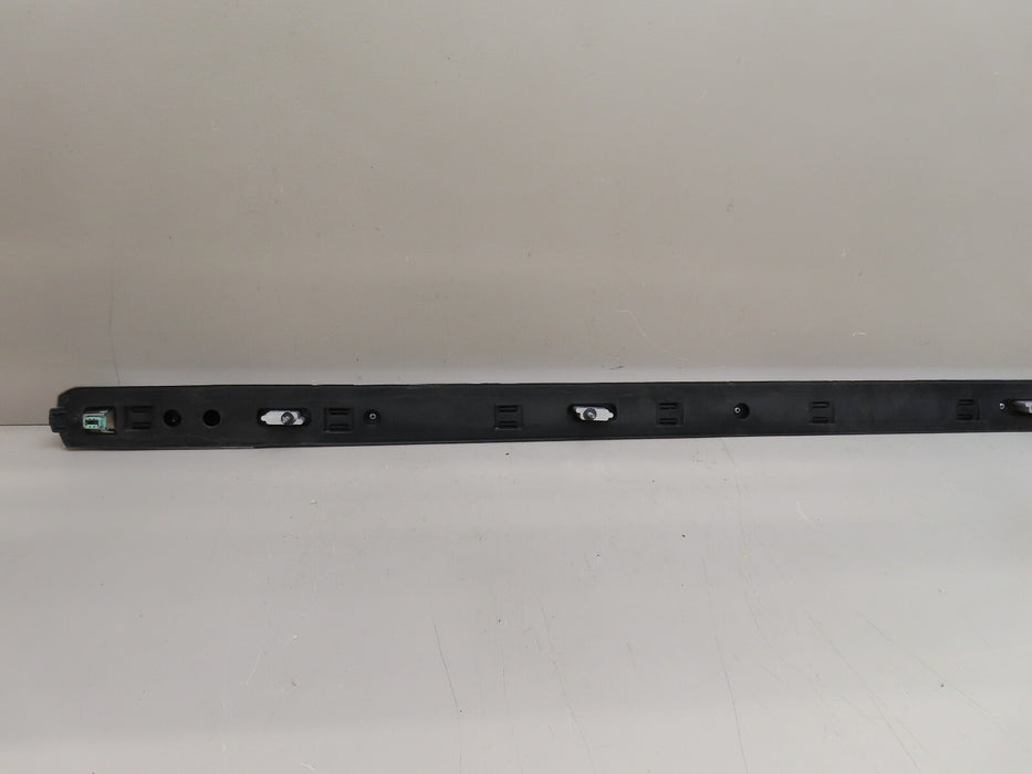 2016-2020 CADILLAC ESCALADE ESV RIGHT PASSENGER ROOF SIDE RAIL OEM 84393981