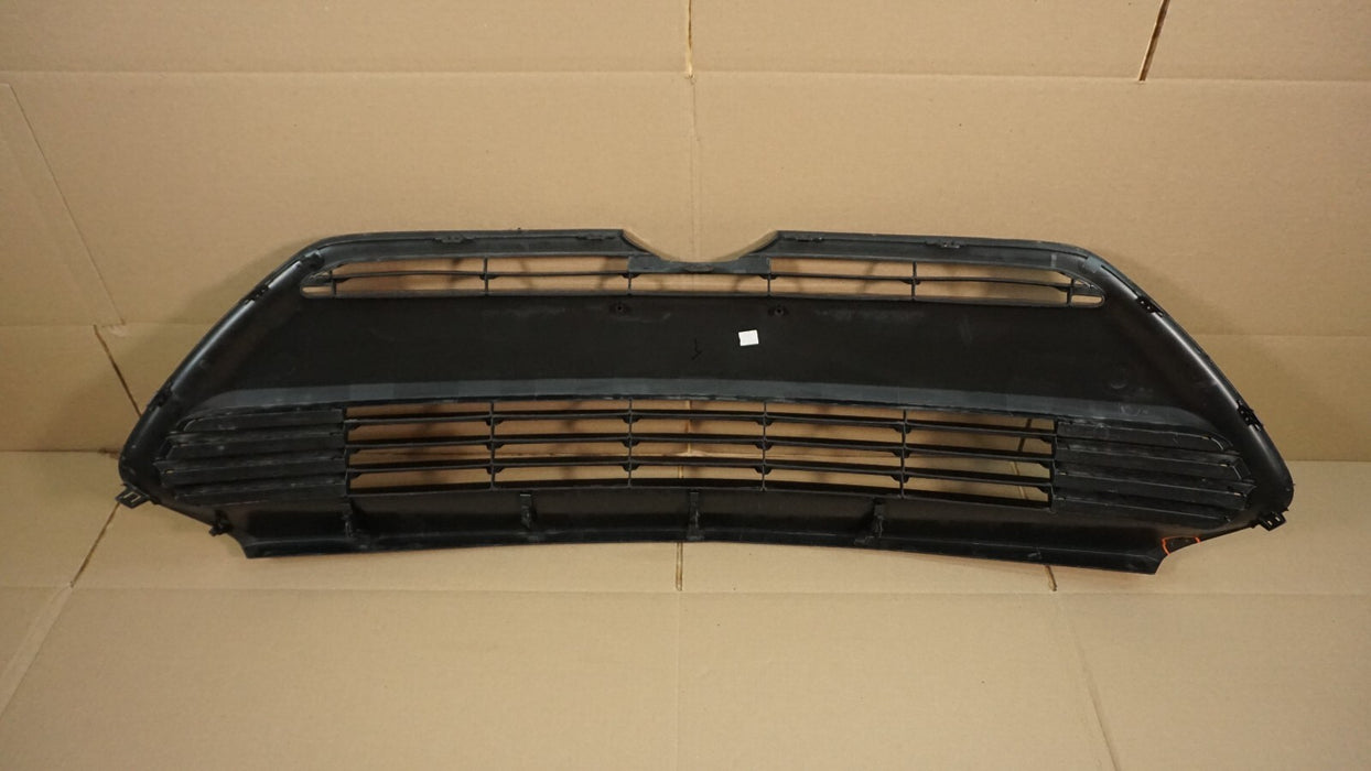 2017-2019 TOYOTA COROLLA FRONT BUMPER RADIATOR GRILLE OEM 53112-02730