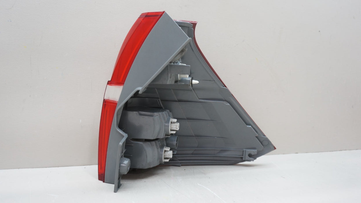 2015-2016 HONDA CR-V CRV REAR LEFT DRIVERS SIDE TAIL LIGHT OEM
