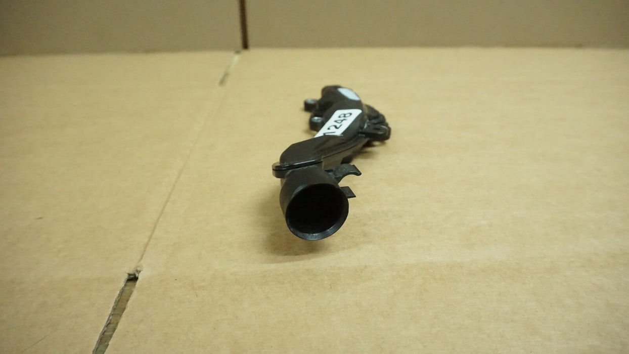 2016-2020 MERCEDES C63 AMG W205 LEFT SIDE HEAD CYLINDER BREATHER PIPE HOSE OEM