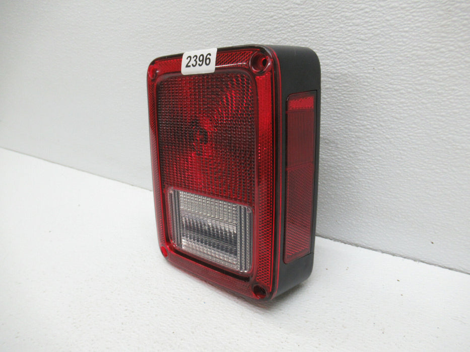 JEEP JK WRANGLER TAILLIGHT LAMP OEM