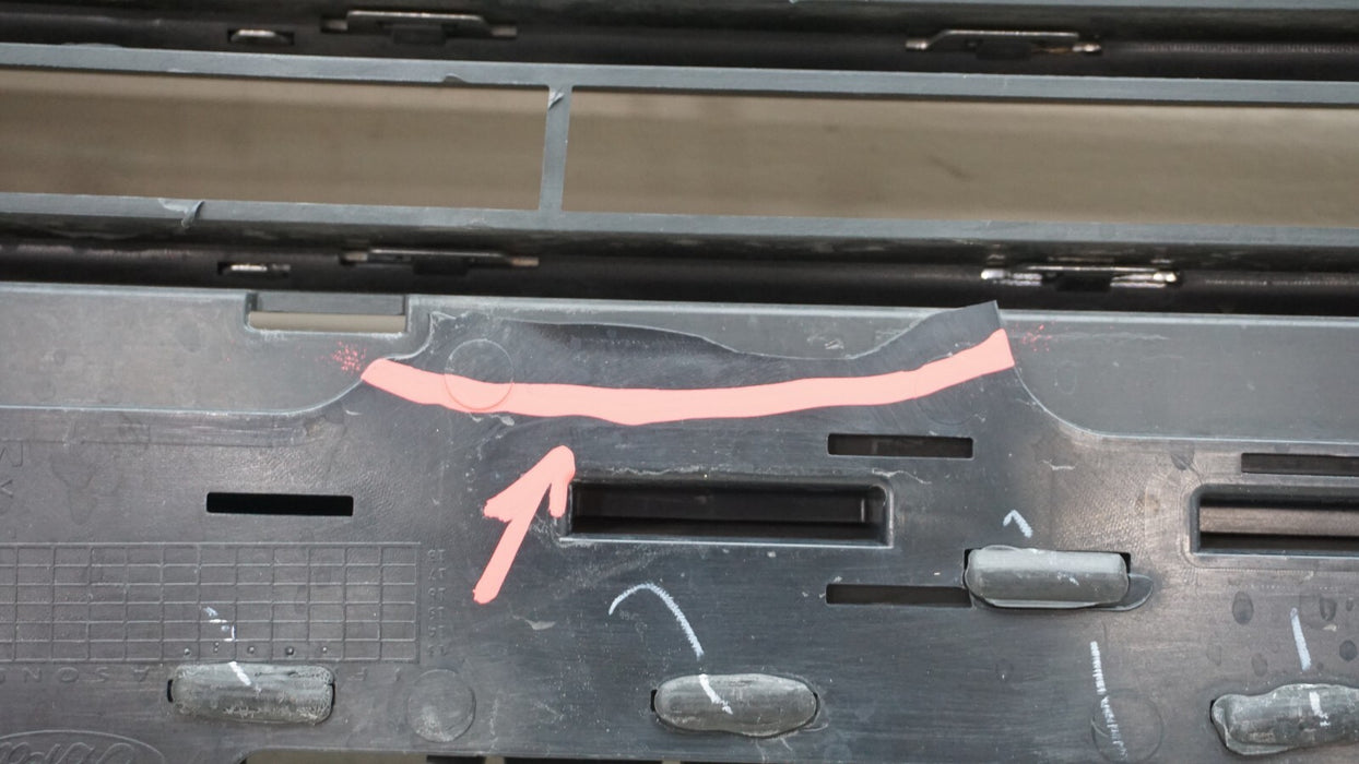 2014-2019 FORD FIESTA FRONT BUMPER RADIATOR GRILLE GRILL OEM D2BB-8A164-AC