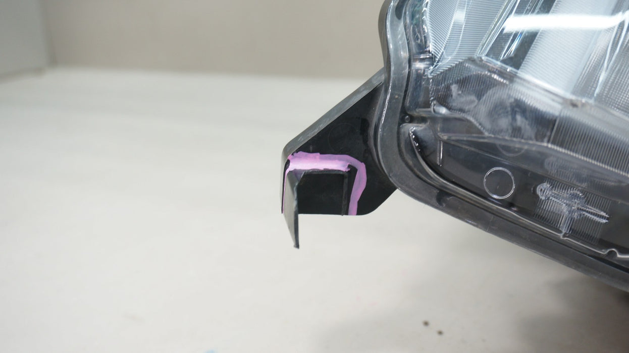 2017-2020 NISSAN ROGUE FRONT LEFT DRIVER SIDE HALOGEN W/ LED HEADLIGHT OEM