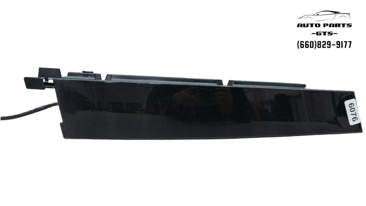 2020-2022 FORD ESCAPE REAR LEFT DRIVERS SIDE DOOR APPLIQUE TRIM/MOLDING OEM