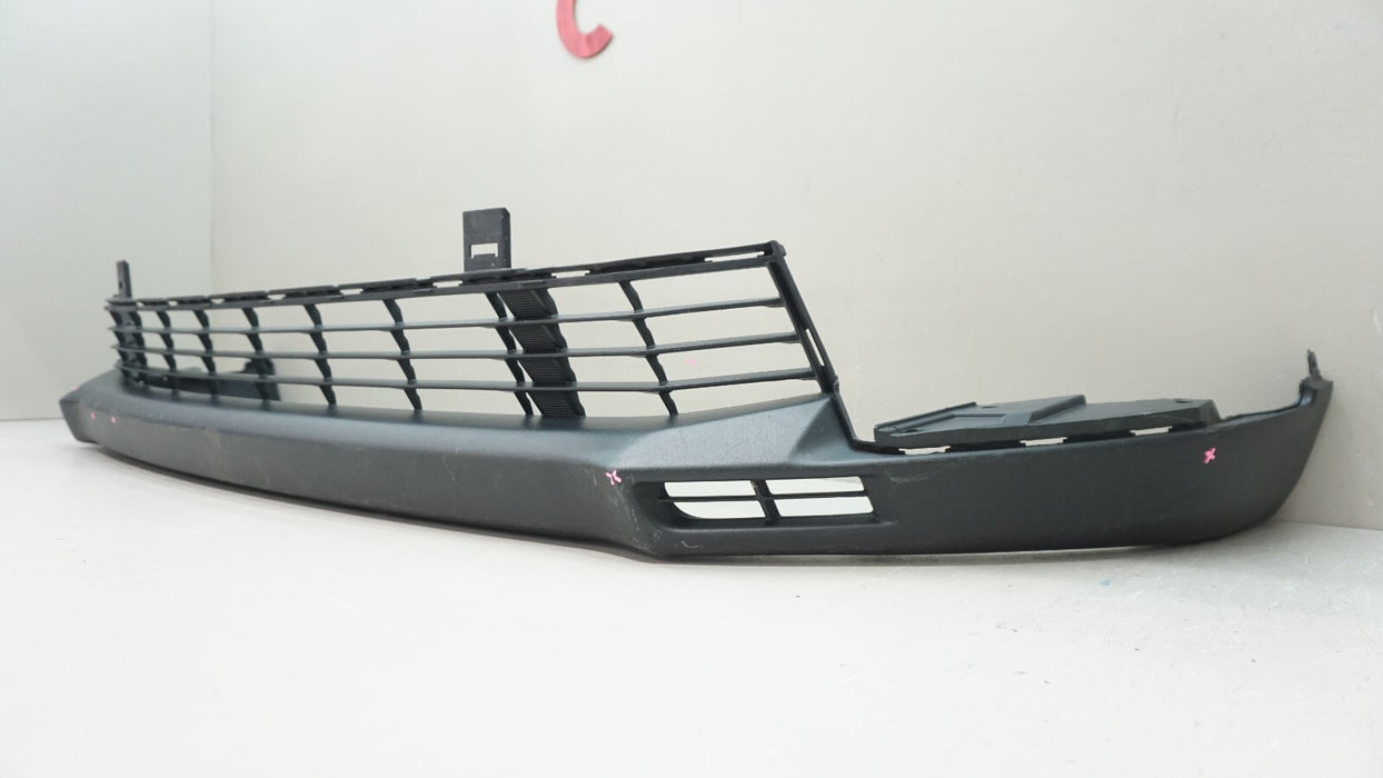 2017-2019 TOYOTA HIGHLANDER FRONT LOWER BUMPER COVER VALANCE OEM 52129-0E030