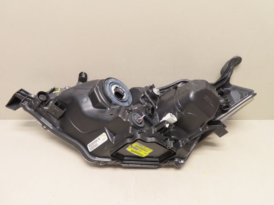 2014-2016 TOYOTA COROLLA FRONT RIGHT SIDE HEADLIGHT LAMP