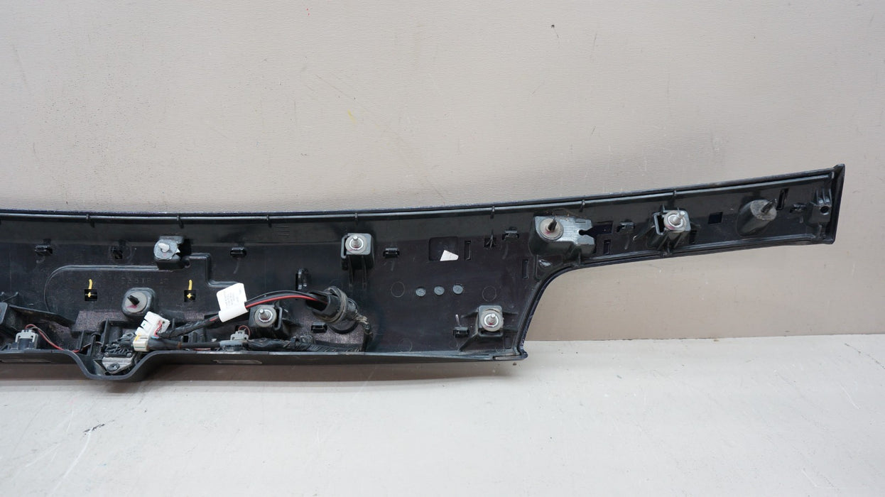 2014-2021 JEEP GRAND CHEROKEE REAR LIFTGATE MOLDING W/ CAMERA 1WD55TRMAD OEM