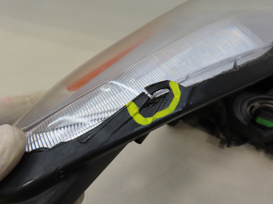 2014 2015 2016 SUBARU FORESTER LEFT DRIVER SIDE HALOGEN HEADLIGHT OEM