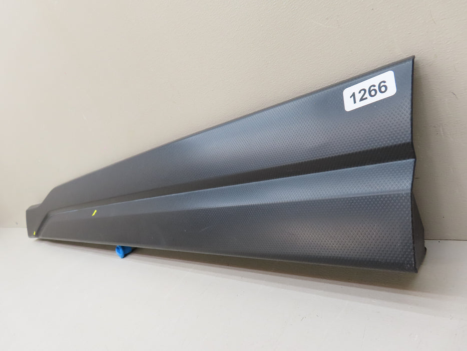 2019-2024 SUBARU FORESTER FRONT LEFT DRIVER SIDE DOOR MOLDING OEM