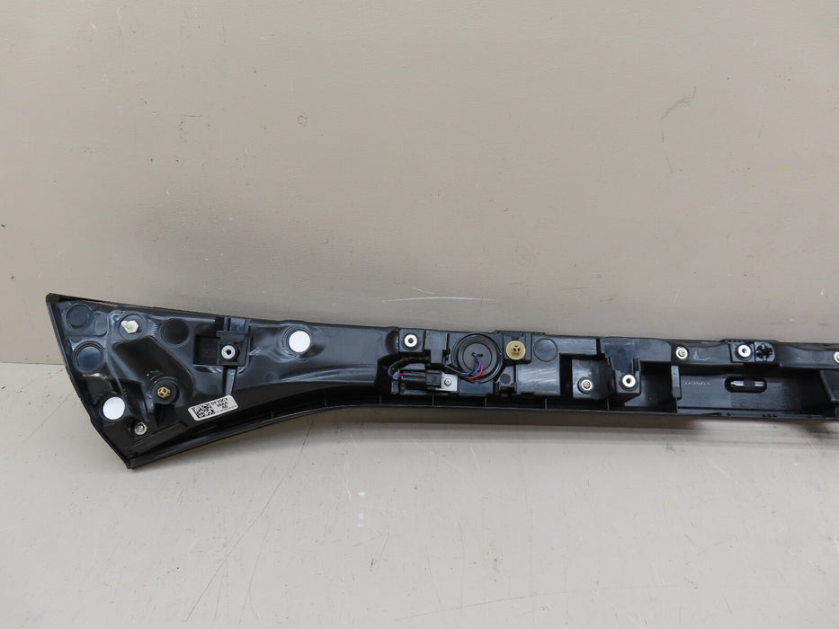 2023 2024 HONDA ACCORD REAR CENTER TRUNK TAIL LIGHT LED OEM
