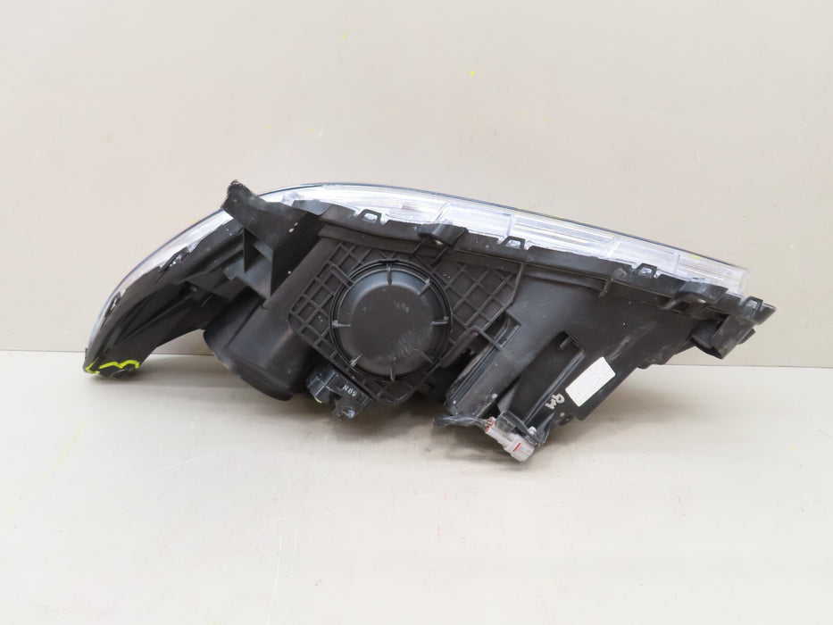 2015-2019 TOYOTA SIENNA SE FRONT RIGHT PASSENGER SIDE HEADLIGHT HALOGEN OEM