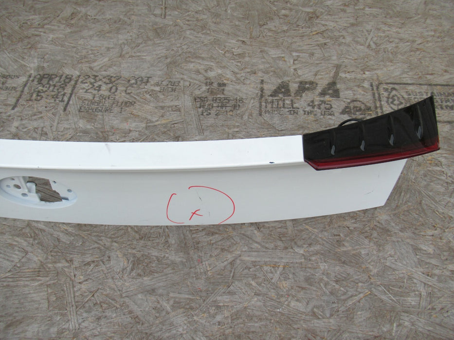 2020 2021 HYUNDAI SONATA REAR TRUNK DECK LID MOLDING W/ LED TAIL LIGHT OEM