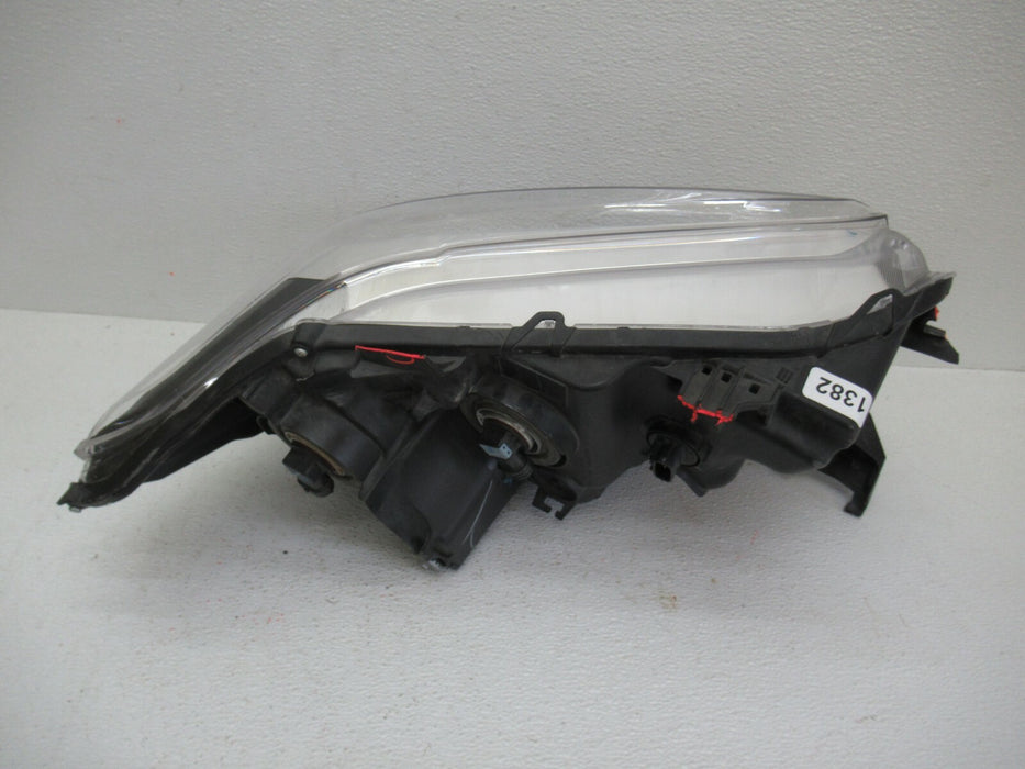 2016-2019 TOYOTA TACOMA FRONT LEFT DRIVER SIDE HEADLIGHT HALOGEN LIGHT LAMP OEM