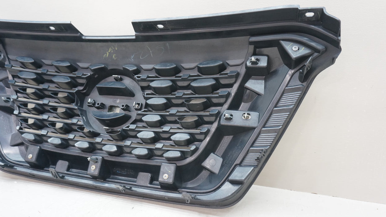 2018-2020 NISSAN KICKS FRONT BUMPER GRILLE GRILL OEM 62310-5RB0A