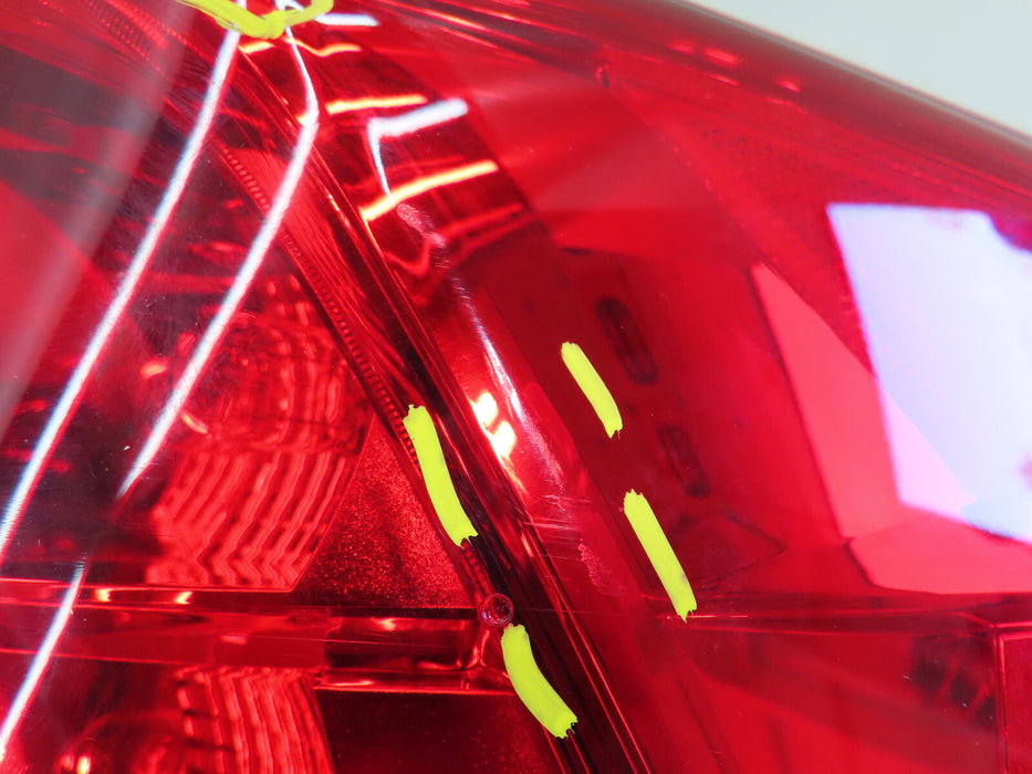 2018 2019 2020 2021 HONDA ODYSSEY REAR RIGHT PASSENGER OUTER TAIL LIGHT OEM