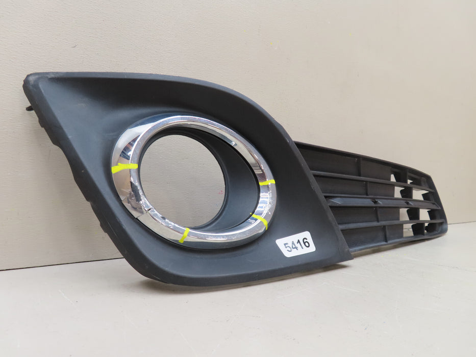 2012 2013 2014 TOYOTA CAMRY FRONT RIGHT PASSENGER SIDE FOG LIGHT BEZEL TONG YANG