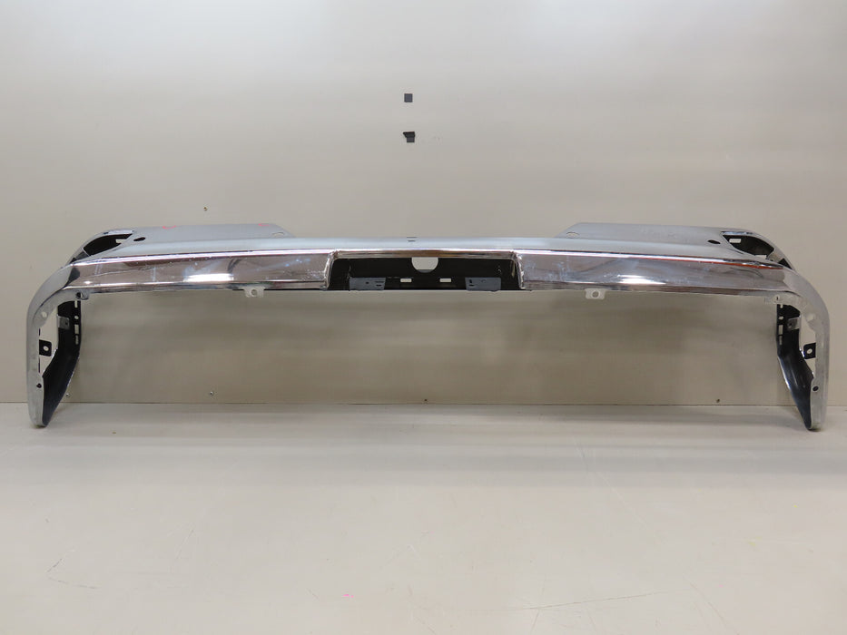 2020-2023 CHEVROLET/GMC SILVERADO-SIERRA 2500 3500 REAR BUMPER METAL OEM