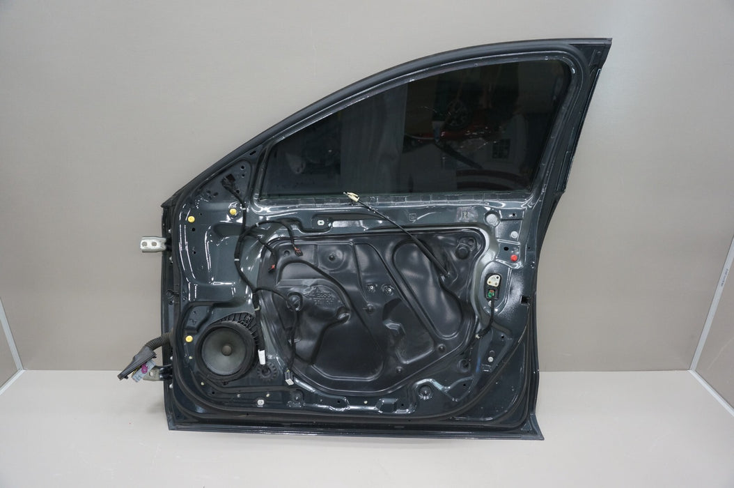2016-2020 CHEVROLET MALIBU FRONT RIGHT PASSENGER SIDE DOOR PANEL OEM