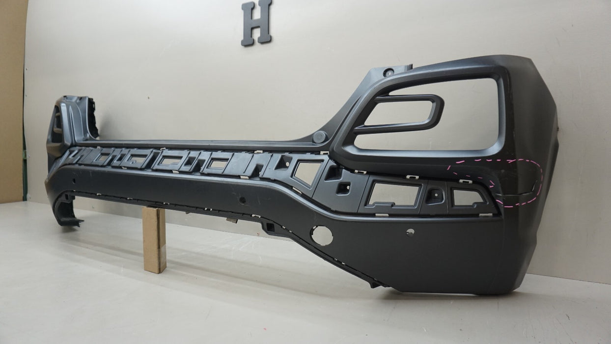2018-2019 HYUNDAI KONA LIMITED SE SEL REAR BUMPER COVER PANEL OEM 86611-J9020