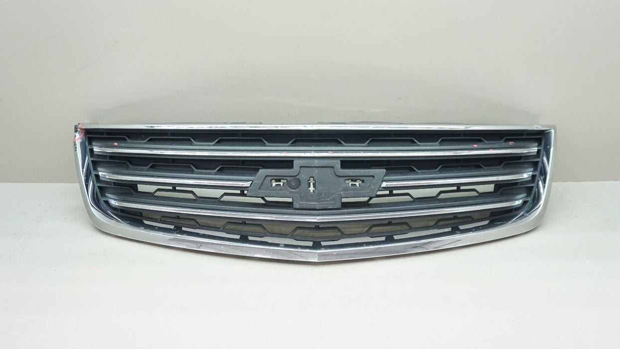 2013-2017 CHEVROLET TRAVERSE FRONT BUMPER RADIATOR GRILLE OEM 20983790