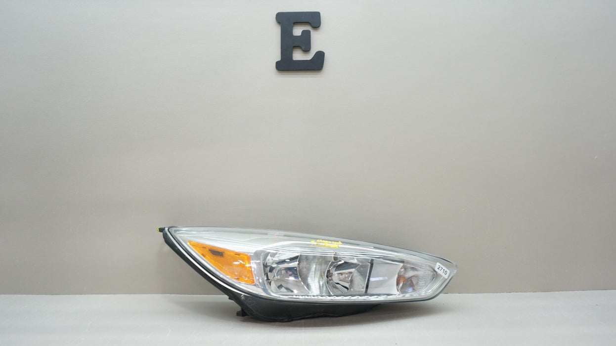 2015-2018 FORD FOCUS FRONT RIGHT SIDE HALOGEN HEADLIGHT OEM F1EB-13W029-JF