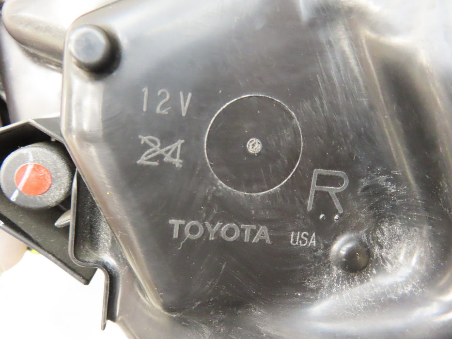 2024 2025 TOYOTA HIGHLANDER FRONT RIGHT PASSENGER HEADLIGHT OEM PARTS ONLY