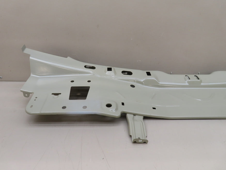 2019 2020 2021 2022 2023 VOLKWAGEN TIGUAN REAR BODY PANEL PLATE OEM 5NL-813-301