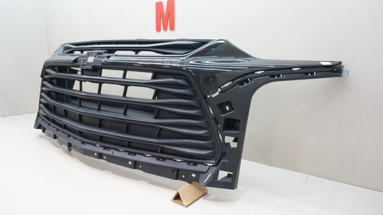 2019-2022 CHEVROLET BLAZER FRONT RADIATOR GRILLE GRILL 84612436 OEM