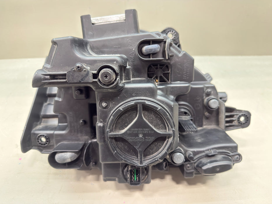 2019-2020 HYUNDAI SANTA FE LH LEFT DRIVER LED HEADLIGHT OEM