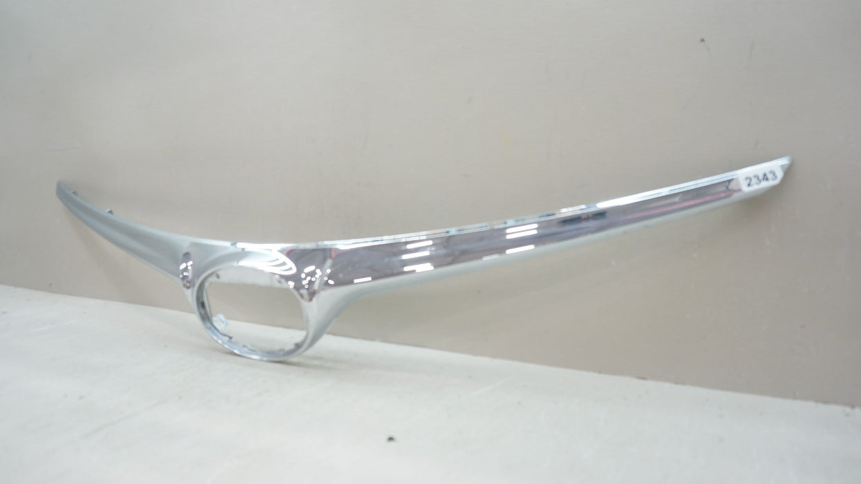 2016-2018 TOYOTA AVALON HYBRID FRONT CHROME GRILLE TRIM MOLDING OEM 53111-07040