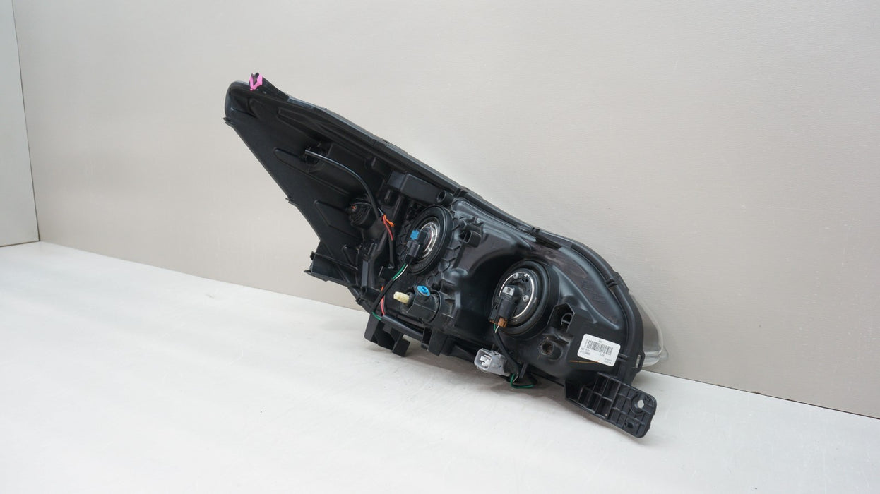 2017-2023 SUBARU IMPREZA FRONT LEFT DRIVER SIDE HALOGEN HEADLIGHT OEM
