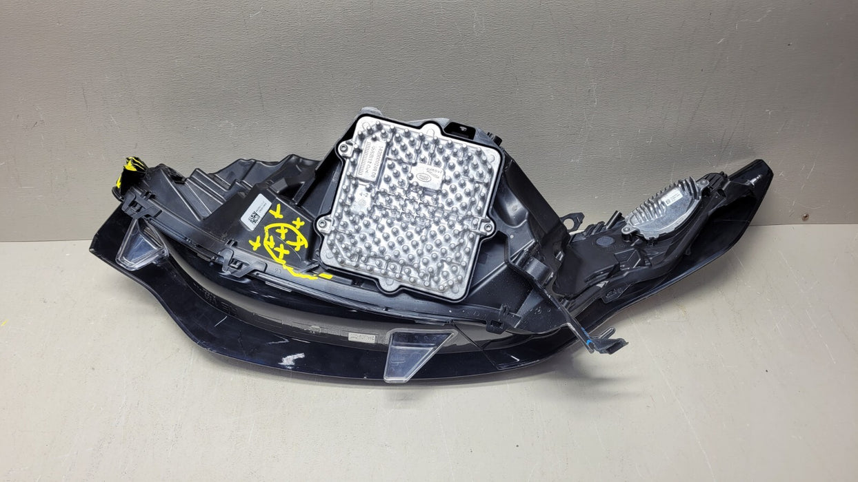 2020 2021 2022 Land Rover Discovery OEM LED Right Headlight LAMP