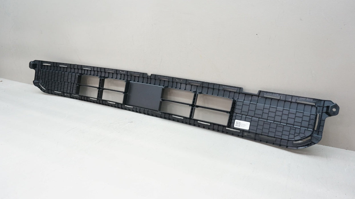 2023-2024 KIA TELLURIDE FRONT LOWER BUMPER GRILLE OEM 86531-S9520