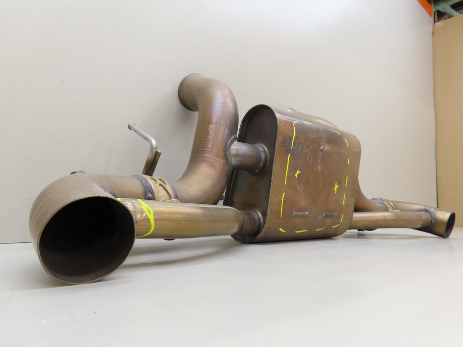 2021 MCLAREN GT REAR EXHAUST MUFFLER OEM 22HA0107GP.01