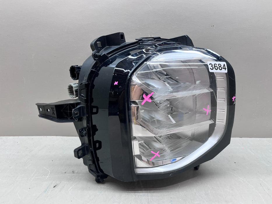 2022-2024 MITSUBISHI OUTLANDER RH PASSENGER LED HEADLIGHT 8301D812 OEM