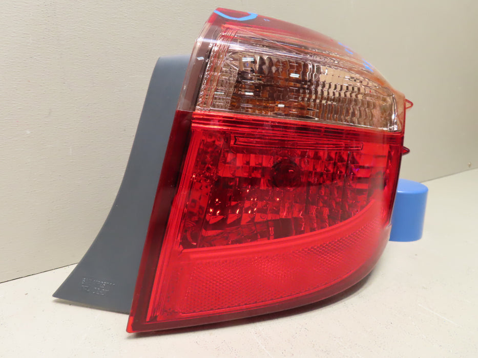 2014 2015 2016 TOYOTA COROLLA RIGHT REAR TAILLIGHT LAMP OEM