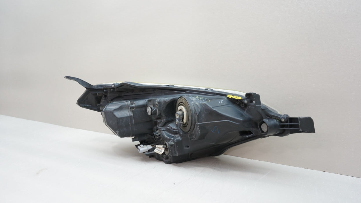 2014-2016 TOYOTA COROLLA FRONT LEFT DRIVER SIDE HALOGEN HEADLIGHT OEM