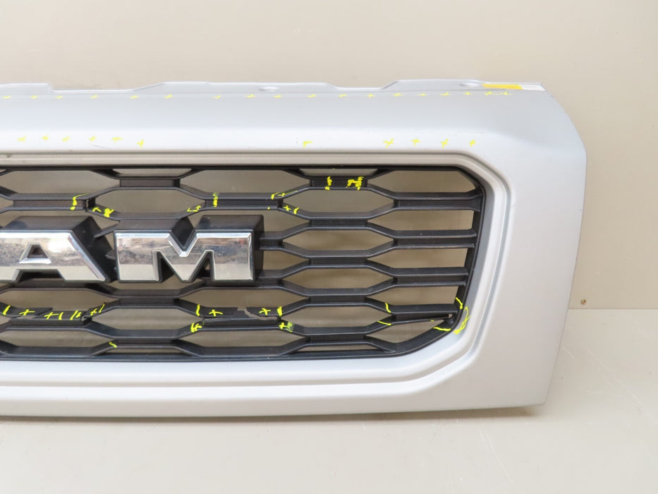 2019-2021 RAM PROMASTER 1500 2500 3500 FRONT BUMPER GRILLE GRILL OEM 6RD02BS2AA