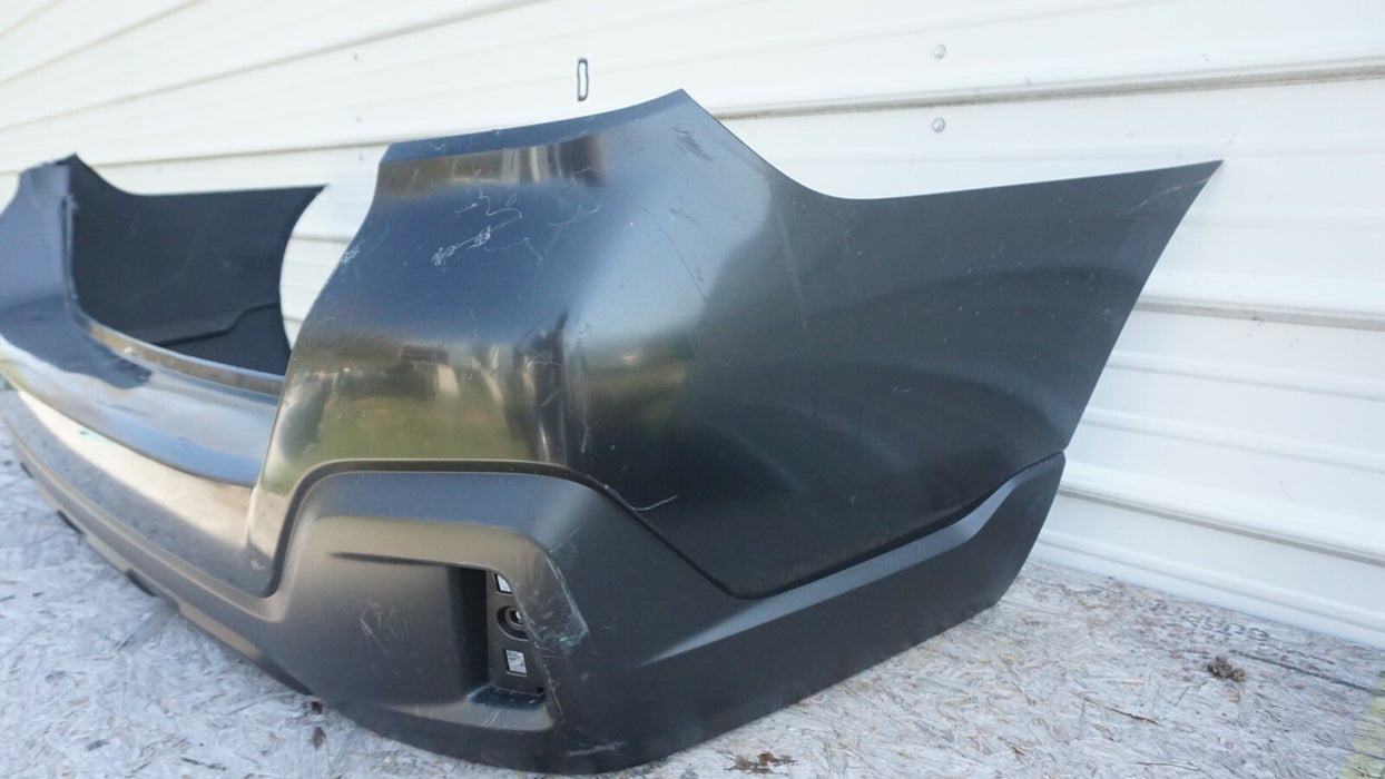 2018-2019 SUBARU OUTBACK REAR BUMPER COVER PANEL W/ LOWER VALANCE OEM 18 19