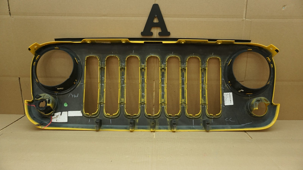 2007-2018 JEEP WRANGLER JK DRAGON FRONT BUMPER CENTER GRILL GRILLE OEM 5NB84TRM