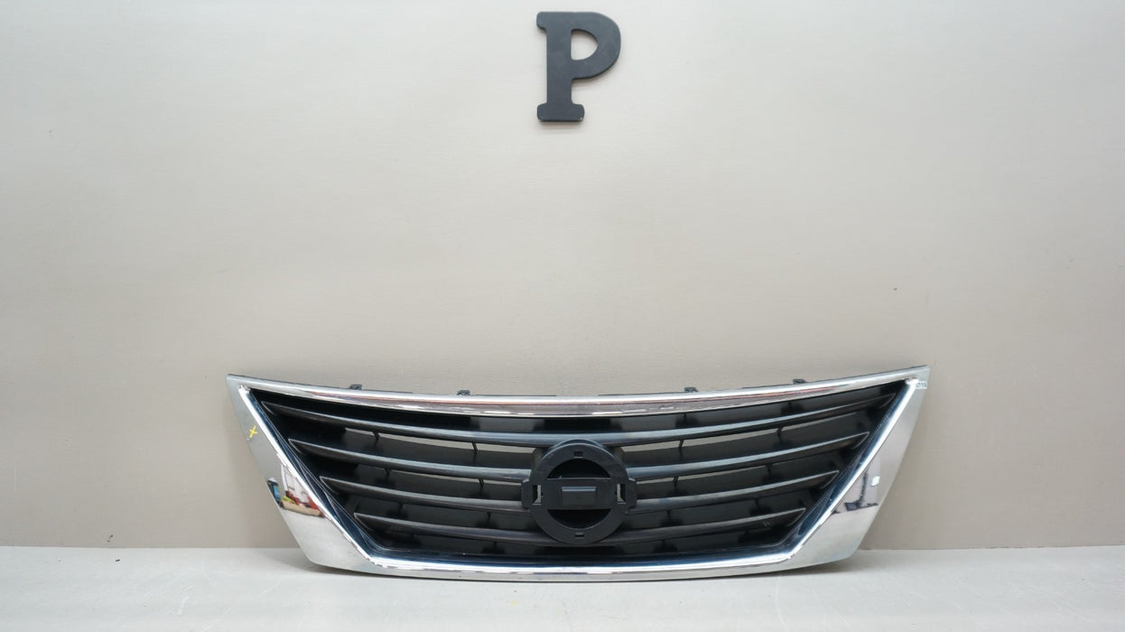 2012-2014 NISSAN VERSA FRONT BUMPER RADIATOR GRILLE OEM 623103BA5A