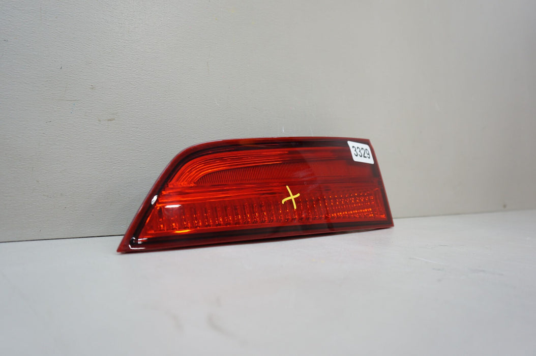 2016-2018 HONDA PILOT REAR RIGHT PASSENGER SIDE INNER TAIL LIGHT OME 16 17 18