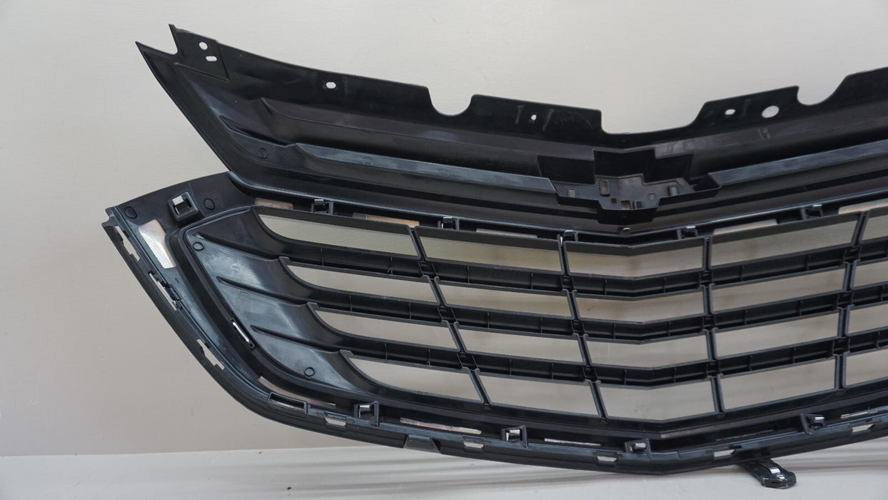 2018-2021 CHEVROLET EQUINOX FRONT BUMPER RADIATOR GRILLE GRILL OEM 84150736