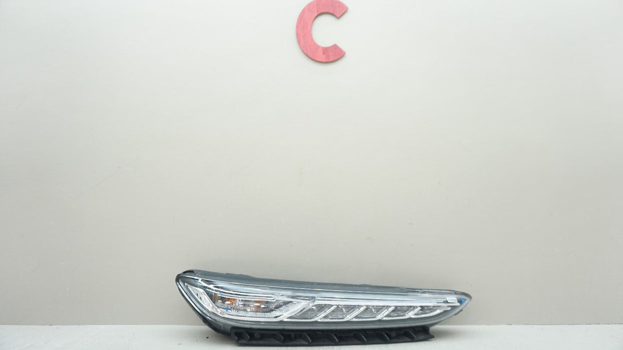 2018-2021 HYUNDAI KONA FRONT RIGHT PASSENGER SIDE DAYTIME RUNNING LIGHT OEM